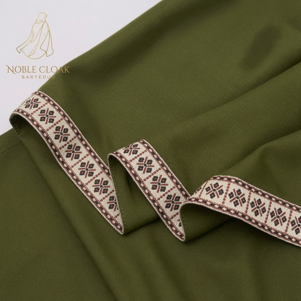 Green Medieval Half Shoulder Cape | Short LARP Cape for Renaissance Fairs & Cosplay